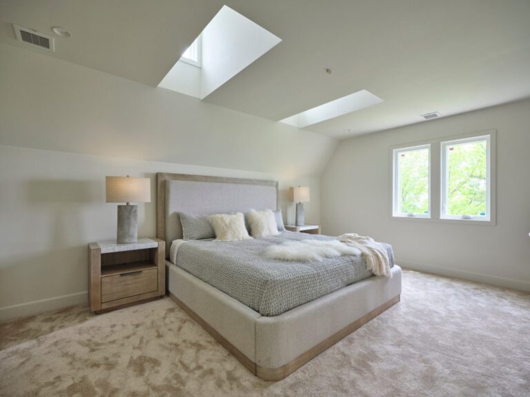 モデルハウス　bed room